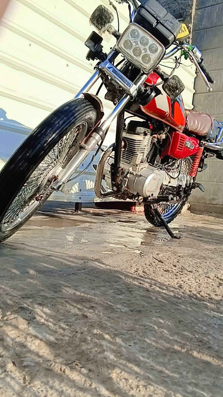 دراجه تايكر للبيع موديل 20 أوراق امولي  مابيه اي نقص للستفسار اتصل ***********
