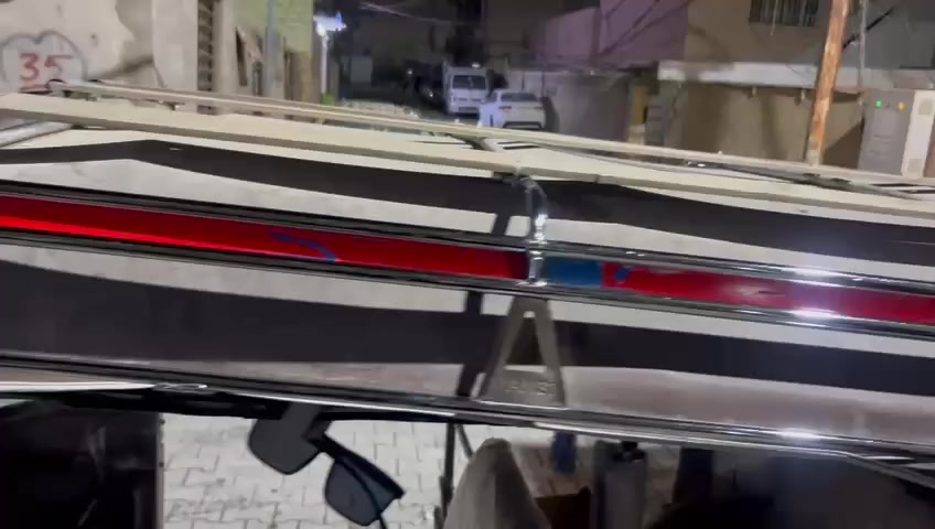 سلام عليكم عندي سيبايه مال تكتك نضيفه سعره خاص وهذه رقمي ***********
