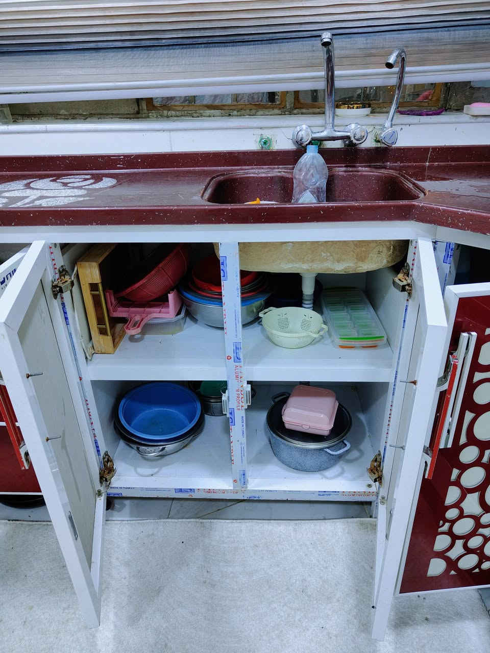 السلام عليكم كاونتر المنيوم مستعمل تسكام مع سنك للبيع سعره 550 مكانه حله


**إذا كنت صاحب هذا الإعلان وتريد حذفه لأي سبب، رجاءا أرسل رسالة إلى الدعم الفني**