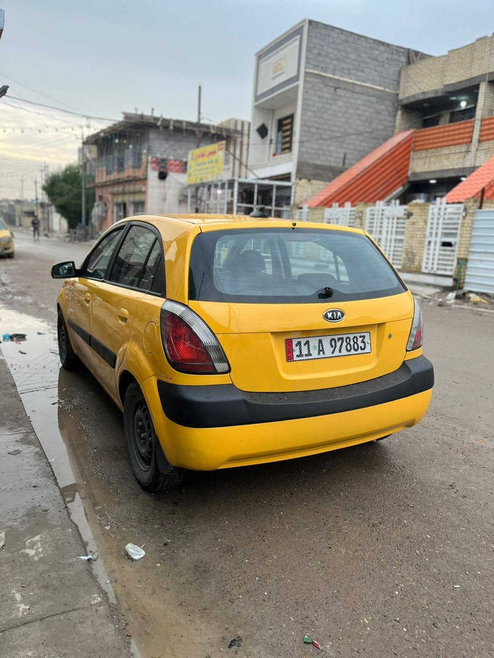 السلام عليكم كيا ريو ٢٠٠٩محرك١٦٠٠ كامله صبغ فرن مكينه كير خير من الله صدر جديد تبريد وبعد احلى من الصور السعر ٦٧ ورقه وبيه مجال قليل العنوان بغدادالشعب الهاتف ***********
