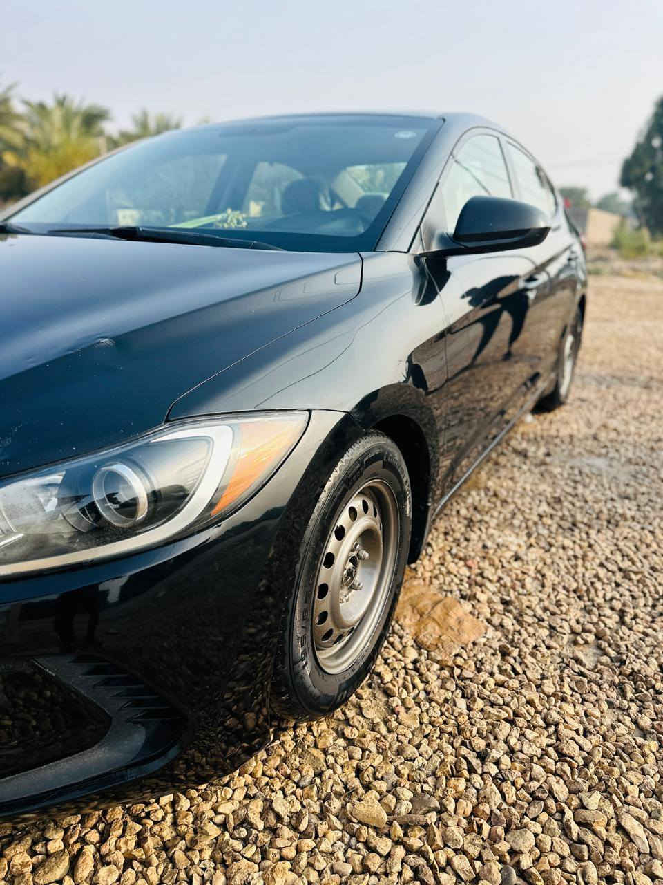 سلام عليكم
النترا موديل 2017 وارد امريكي داخل بيجي كير ومحرك مكفولات تخم تاير حداديه 60 او70 ب الميه نضافه مكينه 2000 دوش،، صبغ قطعه واحده فقط ليبل واحد هزه جديده رقم اربيل تريد تحويل تريد وكاله سياره  جديده بمعنه الكلمهه
للاستفسار على الرقم
***********
***********
