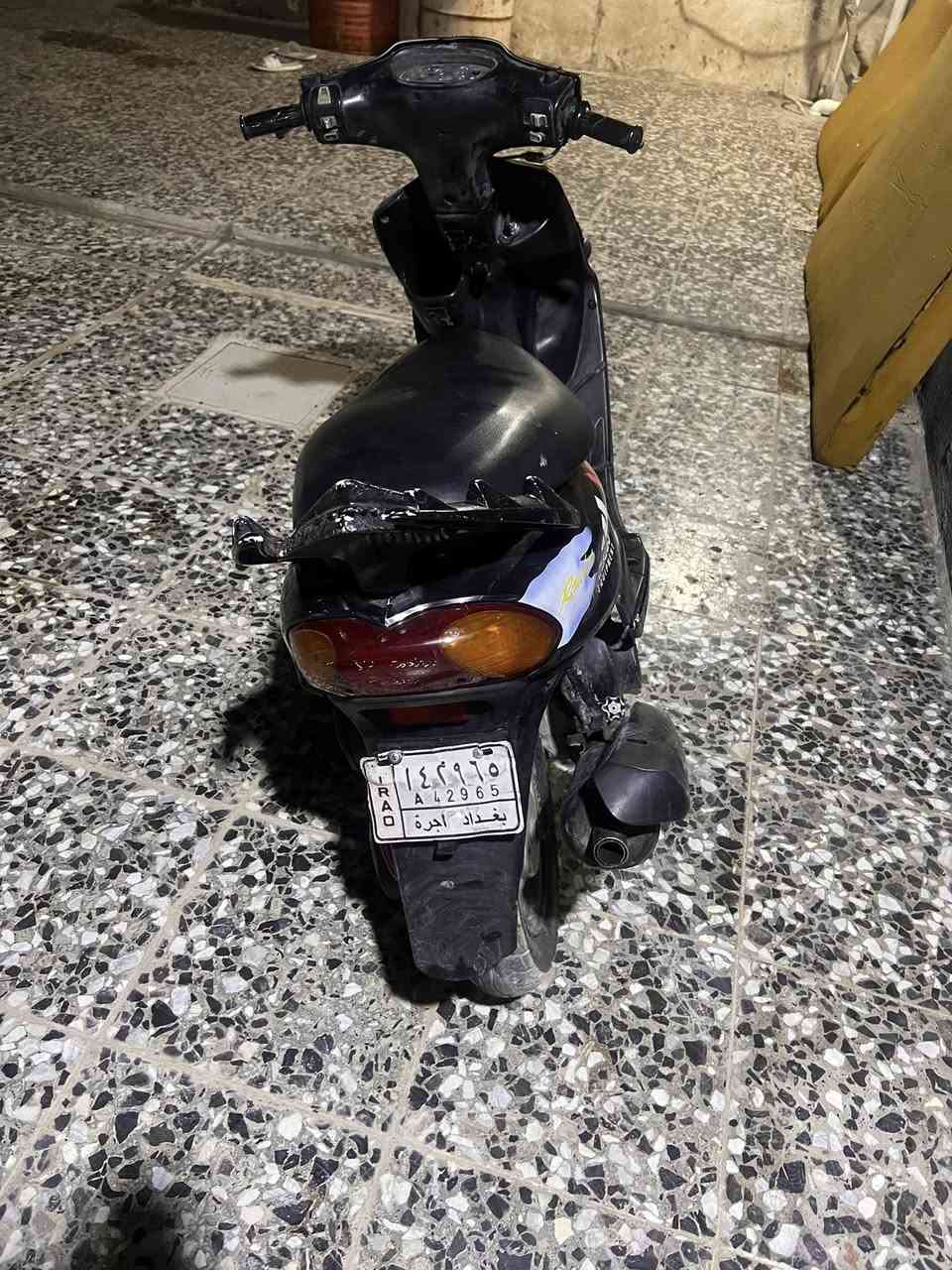 ماكس قجمة مزودة بوشة 55وصالنصه رياضي FM نكرة سلف كامله من اشاير من كلشي كلشي ما عوزهة بيهة شلعه طيران اوراق منيفيس بيهة السعر 400 رقمي هذا ***********
