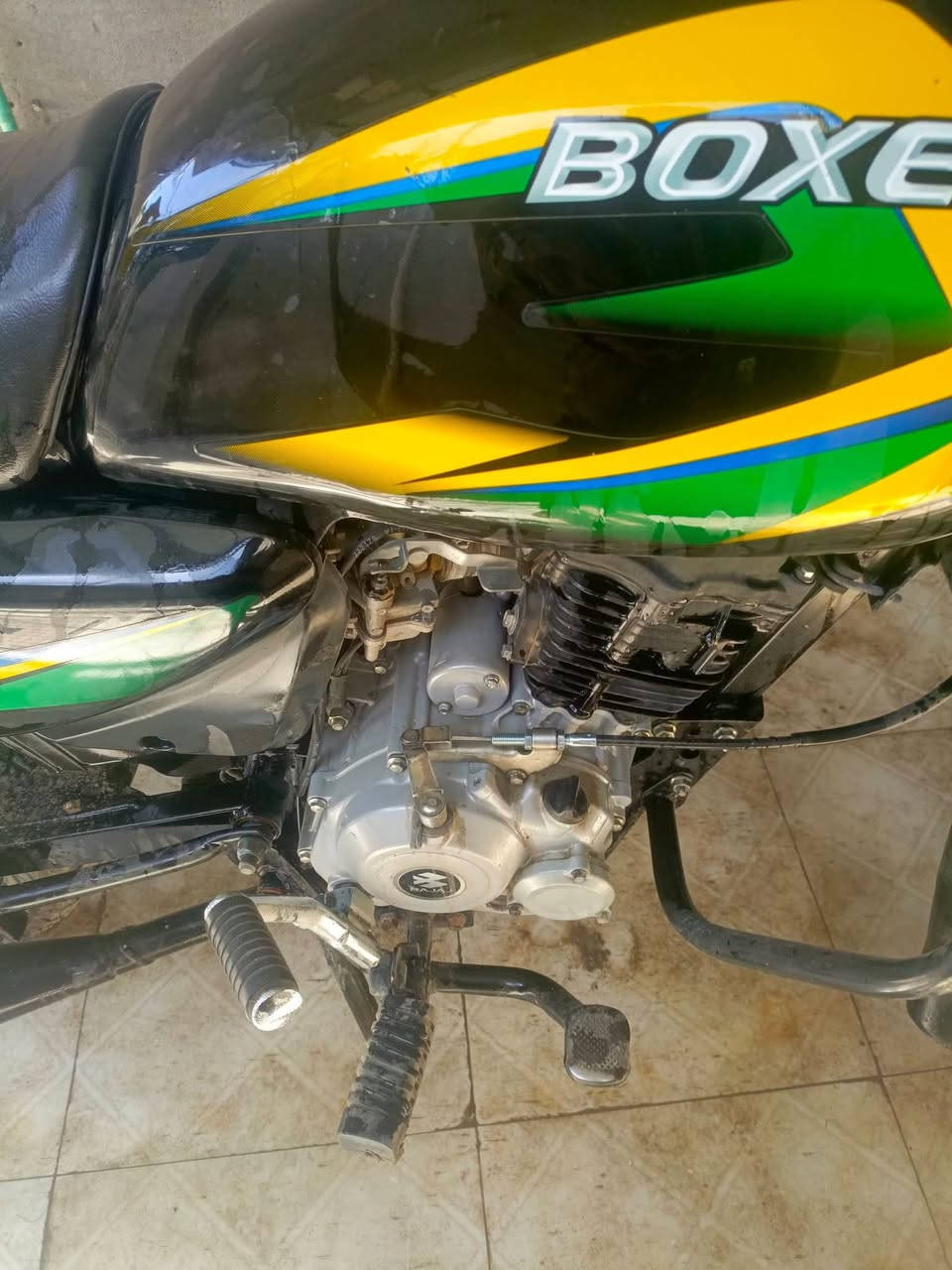 بوكسر موديل 23 محرك مامفتوح ولدراجه اخت الجديده
استعماله قليل رقم وسنويه. وشرط تحويل االسعر على واتساب ***********
