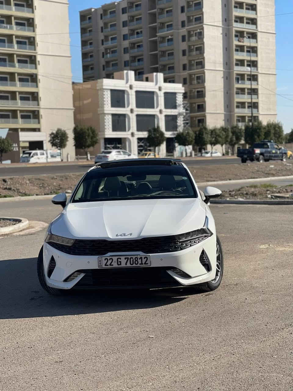 كيا K5 موديل22 ( خـليـجـي )
فول فول مواصفات شاشة كبيرة لمس كاميرا 
حساسات ر كشنات جلد  هاندبريك بصمة 
 تشغيل عن بعد تحكمات ستيرن بلوتوث اوكس
 كار بلي أوتو ستوب للتحذيرات تبريد قطعتين
 تحديد سرعة محرك 2000 السقف بانوراما
محرك كير كفاله  
سيارة حيل نظيفة كلشي عل بلاد جديد 
سنوية هزة كلشي جديد مدفوع لـ
باسمي السنوية بشرط تحويل وغرامـة
سيارة مابيـها دينار مصرف كامل من كل نواحي
مكان السياره بغداد السيديه 
***********
