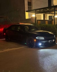 للبيع دودج جارجر موديل ٢٠٢١ وارد امريكي حادثها موضح بالصور ومرفق ويا ف...