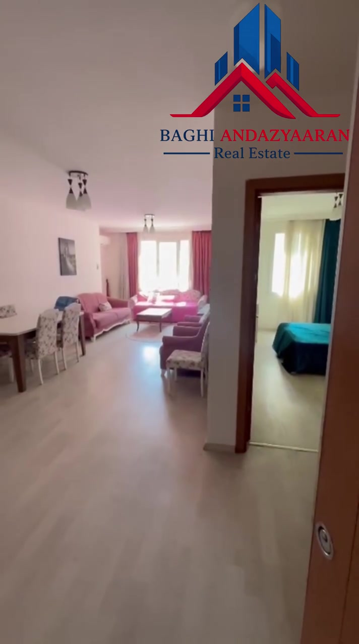 � شقة للإيجار في مجمع بلاس لايف – أربيل
✨ غرفة وصالة نظيفة جداً
🛋️ مؤثثة أثاث تركي نظيف جداً
🏢 عمارة 7 – الطابق الخامس
📍 موقع هادئ ومميز
💰 الإيجار: 300$ شهرياً
📞 للتواصل: *********** او *********** او ***********
#عقارات_اربيل #شقق_للايجار #ايجار_اربيل #مجمع_بلاس_لايف #عقارات_كردستان
