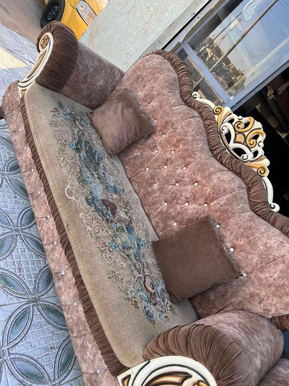 تخم ١٠ مقاعد نضيف جدا العنوان الدوانيه تقيه يم ساحه توديع معمل ومعرض ورده الربيع رقم ***********
بي وتساب متواجدين 
تخم ١٠ مقاعد نضيف جدا العنوان الدوانيه تقيه يم ساحه توديع معمل ومعرض ورده الربيع رقم ***********

