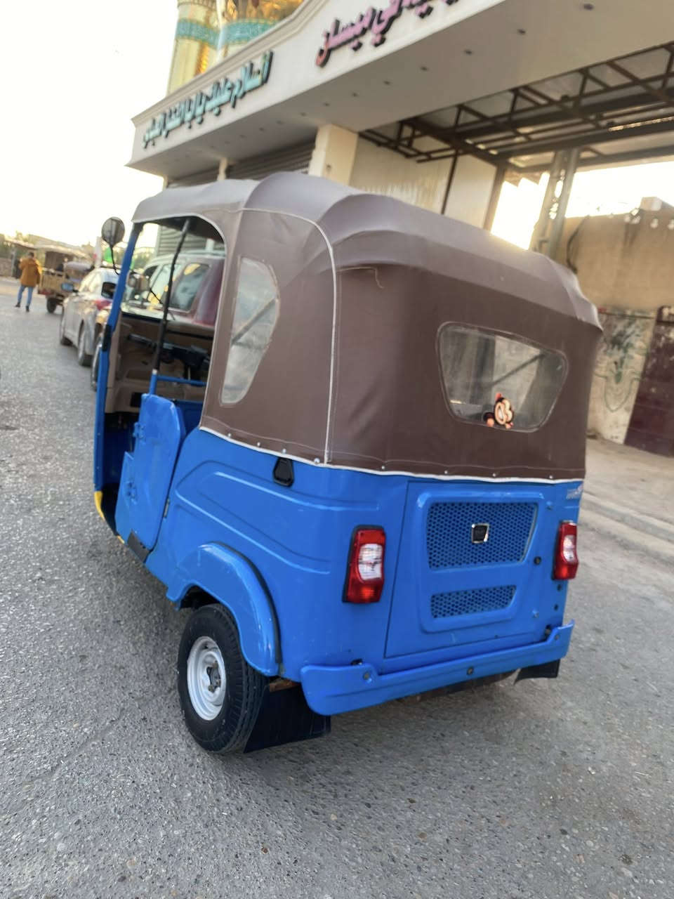 سلام عليكم تكتك للبيع رقم بصره بسمي تحويل ثاني يوم بيه بس هاي الموضعحه بل صوره والباقي مكفول محركه مبدل بوش وبستم ***********  ب 7وربع
