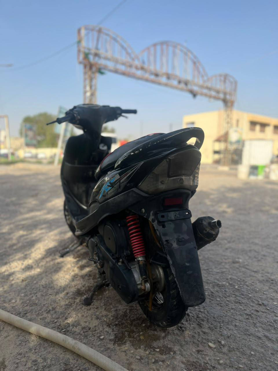 ماكس عدله نضيفه ما عايزه برغي الدراجه خير من الله مفتوحه الدراجه  بستم فقط غيرها ماكو السعر خاص اتصل أو مراسله ***********

