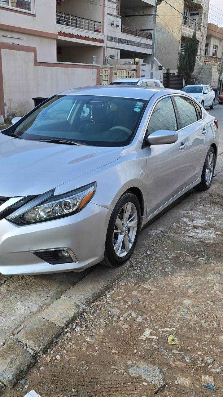 Nissan Altima 2018
بەسمە
شاشە وکامیرە
سەنەوی ڕەقەمی نوێیە
گێڕ ومەکینە وتەبرید بەشەرت
دووپارچەی سبوغە
بێ ژۆرێ 
118 وەرەقە و مەجال
*********** أربيل, العراق
