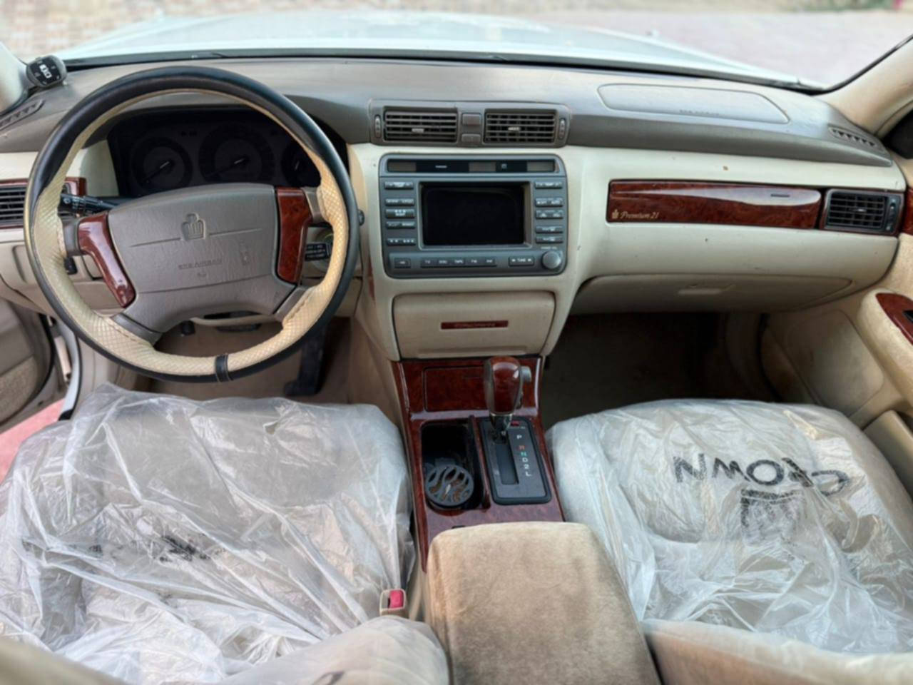 السلام عليكم ملكه كصه قماره دكمتين بلكرتون جاهزه متومه على الشاصي  ماتخسر عليه شي محرك ففتي الاقتصادي مسجله وجاهزه
مكان ناصريه السعر 52وبيه مجال ***********
