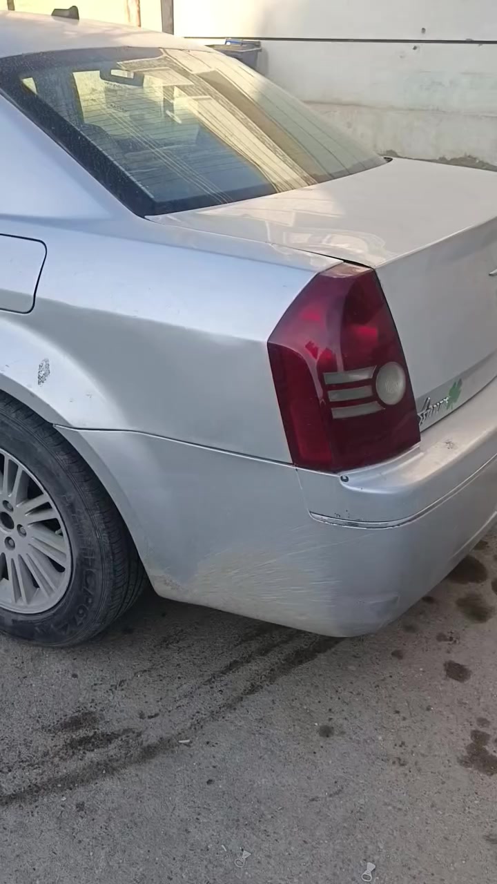 للبيع موديل 2008 اوباما جاهزه للاخير بيها جاملغ خلفي وصبغ عام مكينه كير تبريد صدر كله جاهز السعر 78 وبيها مجال قليل *********** العنوان بغداد الحسينيه
