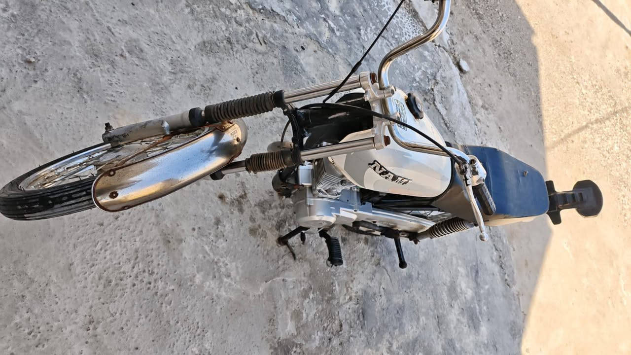 سلام عليكم دراجه نامه شلامجه ادوات ادوات جاهزه مكينه ناعمه ونهضا كلجات المكينه صافيه دكت سلولي صافيه صوت يرعد السعر 480وبيهه مجال للشراي العنوان بني منصور الناحيه ***********
