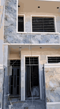 ١٠٠ متر قيد الانشاء الحريه حي سلام شهر ويكمل انشاءالله الاستفسار اتصال ع الارقام التالية 
***********
***********
