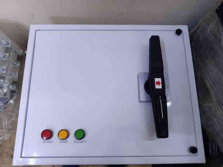 يوجد لدينا جنج اوفر هندي 
   250 امبير . 400 . 630 امبير   
 كامل مع بورد جديد بلكارتونه 
الاستفسار 👈***********👉
خدمه توصيل جميع المحافظات العراق#
