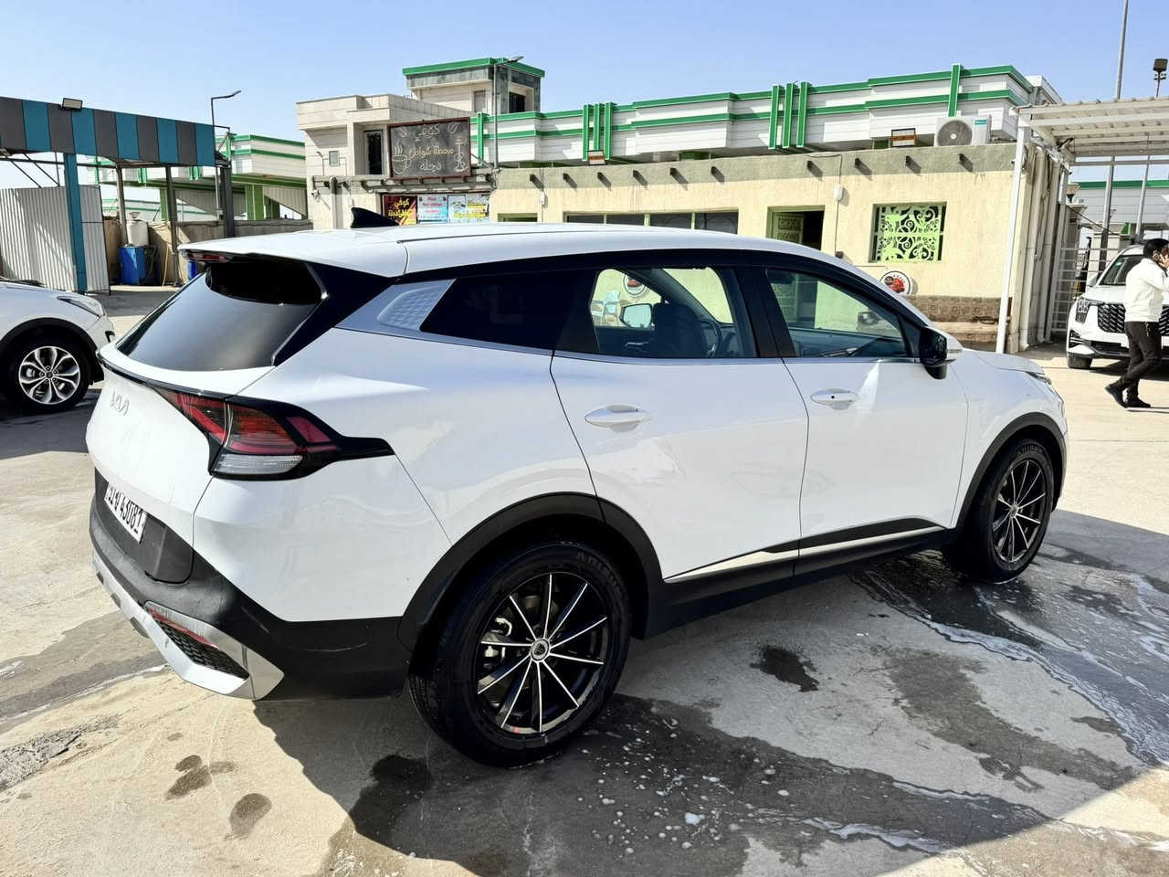 سلام عليكم 
سبورتج 23 بغداد تحويل مباشر 
مواصفات 
بصمه 
شاشه متصله 
نفطه عمياه 
رادرات 
كشنات جلد 
كشنات تدفه تبريد 
سعر 188
مكاني ناصريه
صوره حادث مرفقه 
***********
