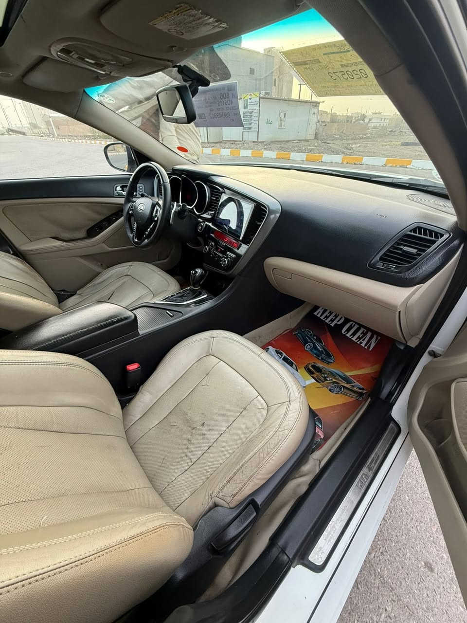 الهم صلي على محمد والي محمد 
كيه اوبتيمه
موديل:2012
وارد خليجي 
مكينه:2400
فول موصفات 
بصمة 
كشن جلد 
كشن كهرباي 
كشن خزن 
حساس امامي خلفي
كامره 
اشاير بل مري 
تبريد قطعتين 
رقم بصره تحويل ثاني يوم 
مكانه:ناصريه مركز 
السعر:115 
ملاحظة:السياره بيه رشات صبغ 
للاستفسار: ‭0782 284 0896‬

‭0776 455 4797‬
