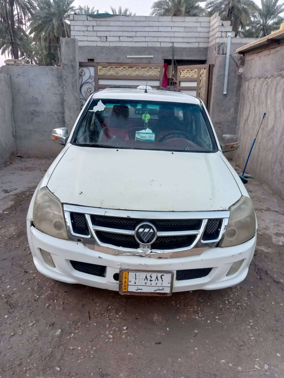 تويوتا فاتون للبيع موديل 2013 السعر 47 وبيها مجال العنوان هنديه كربلاء شارع البلديه رقم الهاتف ***********
