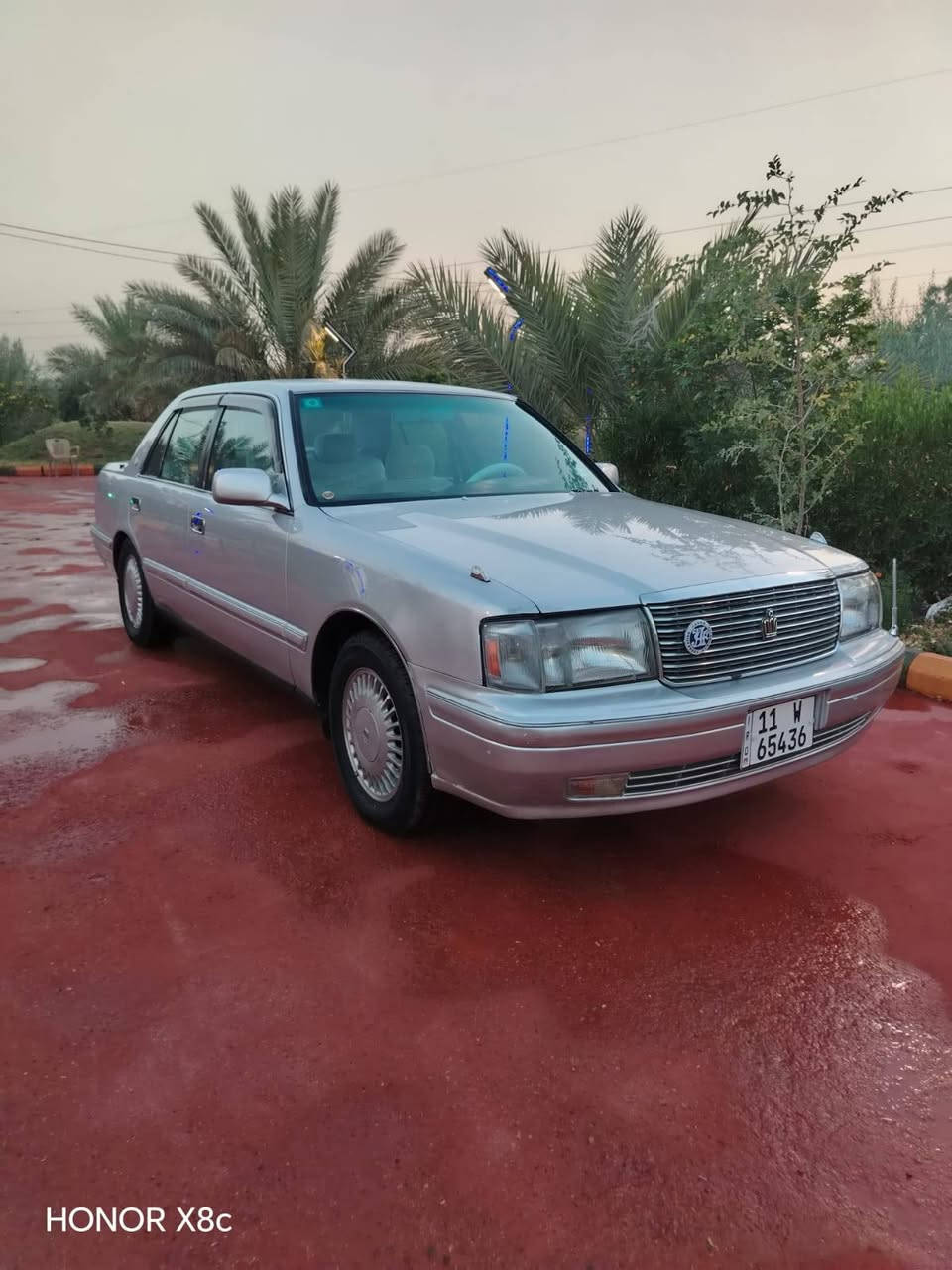 سلام عليكم راس الثور تكم موديل 97 رقم بغداد بسمي  مكفول كفاله عامه مكينه 3000 فيشتين  4 كشنات كهربائيّ  تبريد ثلج قطعتين  مكان كربلاء 
***********
***********
