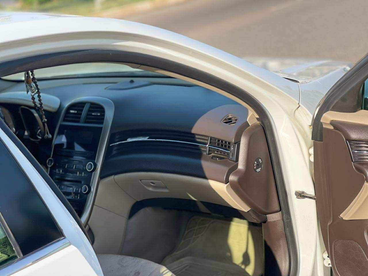 Chevrolet Malibu 2013
مواصفات (Lt)

محرك جديد و كير جديد 

حداده ٨٠% 

السياره ما بيها اي نقص 

رقم اربيل 

رقم و سنويه جديد 

السعر ٩٥ ورقه 

الاستفسار 

***********
