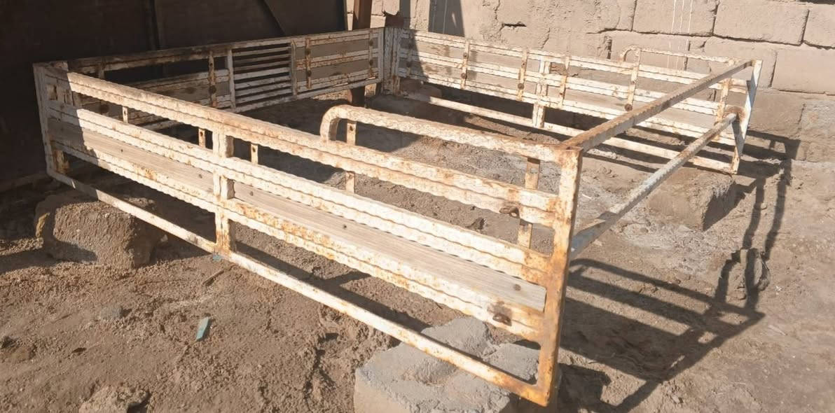 سلام عليكم
محجر للبيع جديد بسعر مناسب 

. 

المكان: السماوه ناحية الدراجي 

$سعره ١٦٠$الف 

رقم الهاتف 

***********
