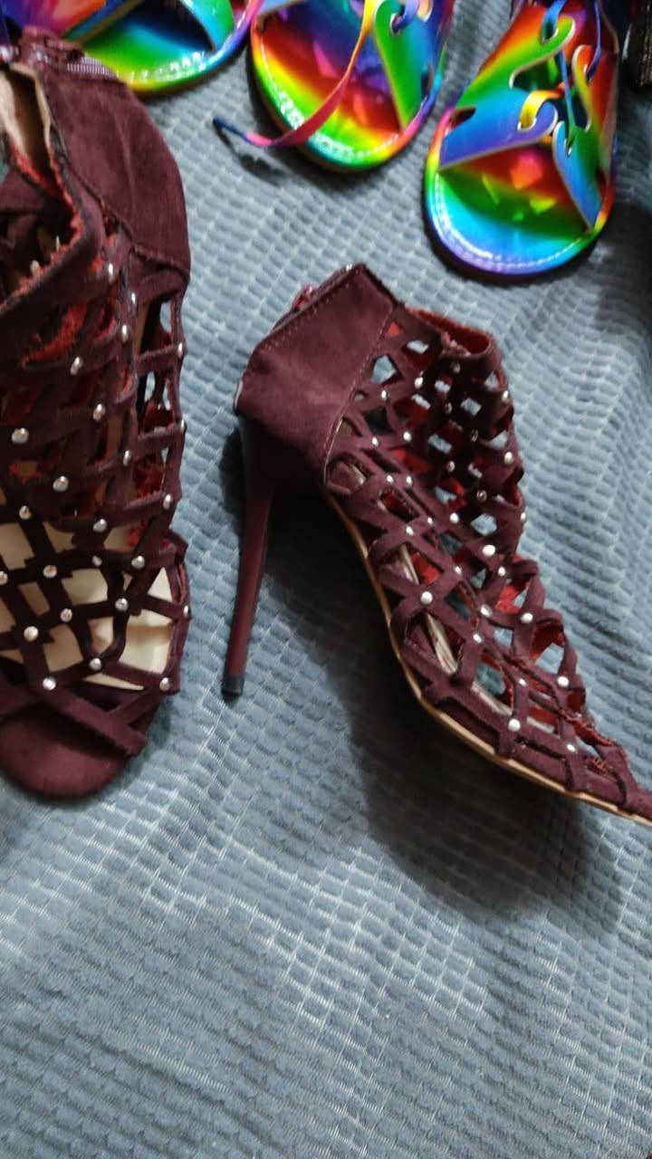 مكلفه بالنشر
حذاء بهذا الشكل واللون قياس 35


**إذا كنت صاحب هذا الإعلان وتريد حذفه لأي سبب، رجاءا أرسل رسالة إلى الدعم الفني**