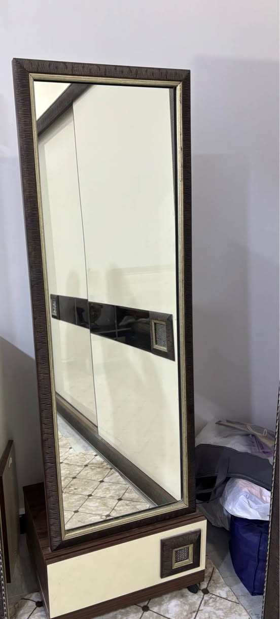 غرفة تركيّة كاملة السعر 750,000 وبي مجال السماوا, المثنى


**إذا كنت صاحب هذا الإعلان وتريد حذفه لأي سبب، رجاءا أرسل رسالة إلى الدعم الفني**