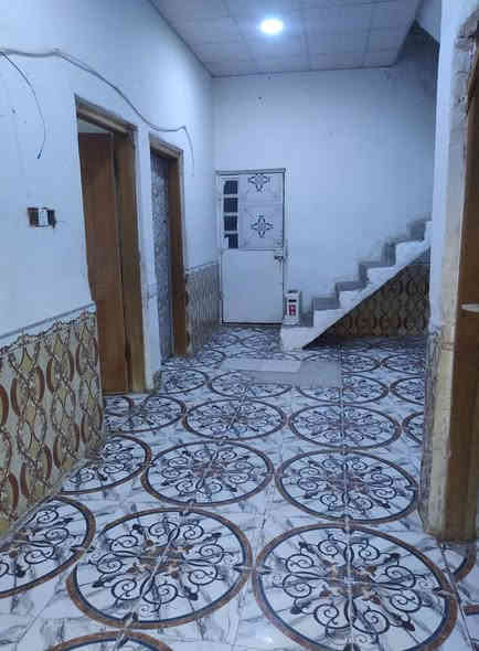 #اسعد_الله_اوقاتكم_بكل_خير⁉️👋🏼 
#البصر 
دار للبيع 
مساحه 100
أم النعاج مقابيل حي بغداد 
طابو زراعي عراقي سند 25 ✍️ 
وكاله و نسخ من الطابو و مكاتب 
غرف عدد 2 
ديوانيه و صاله 
مطبخ و حمام 
بناء بلوك 
شارع 8 م 🚘 
ماء كهرباء مدرسه نت كلشي قريب 
السعر 55 و بي مجال 
هاتف ☎️ ***********
