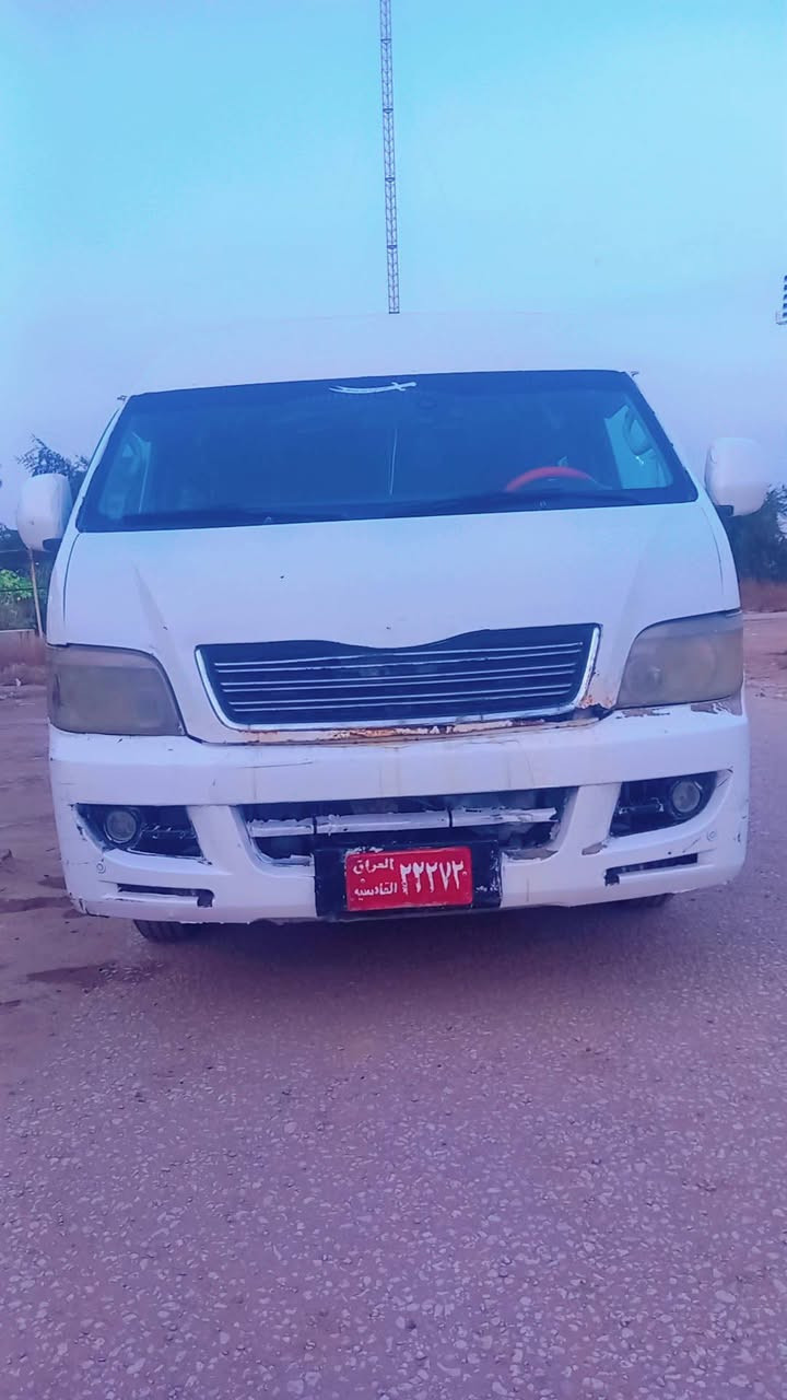 السلام عليكم. 
سياره للبيع  شيري باص موديل 2013 رقم قادسيه صدامي مكينه VVT كير عادي تخم تاير كهربائيات جاهزه هيئة وغرامات عالمشتري اتعهد بالتحويل الك يمي بصمه مروريه فقط .السعر 40وبيها مجال حك الجيه. للتواصل الاتصال(***********)
واتساب (***********) .
