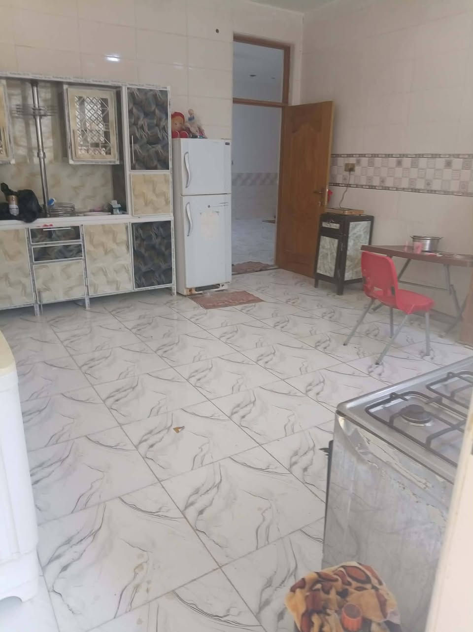 بيت مصفر مساحته 200 كوت حي الجامعه
الاستفسار ع رقم ***********
