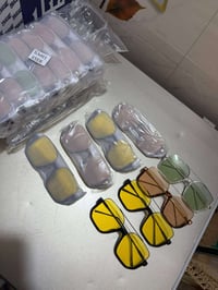 نظارات نسائية • ٣٨ قطعة • توصيل