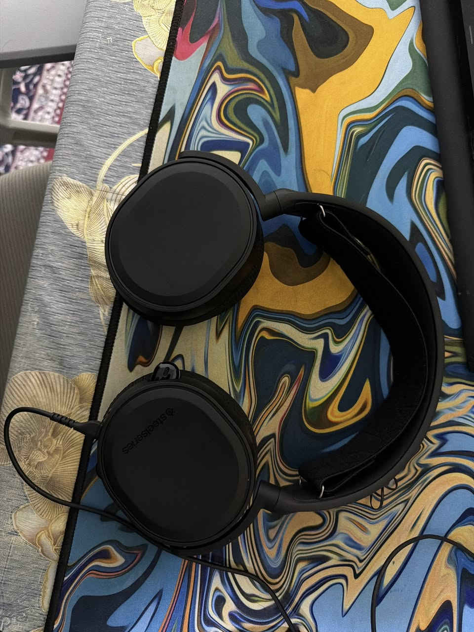 CORE I5-12400F
RTX 4060 8GB ASUS DUAL OC
RAM 16GB(8x2)3200MHZ RGB
M.B H610 GIGABYTE M.2
M.2 1TB +HeatSink
COOLER INTEL COOLER
PSU 600W 80+PLUS GAMDIAS
CASE MNTOB ELITE GLASS WHITE 4FAN ARGB
MONITOR AOC 27 INCH 180HZ 0,5MS FAST IPS
حاسبة مستعملة استعمال قليل كلش عندي قطعتين منها
وياها سماعات ستيل سيريس
وياها ماوس لوجتك G102
وياها كيبورد ريد دراكون 
سعر 1,300,000


**إذا كنت صاحب هذا الإعلان وتريد حذفه لأي سبب، رجاءا أرسل رسالة إلى الدعم الفني**