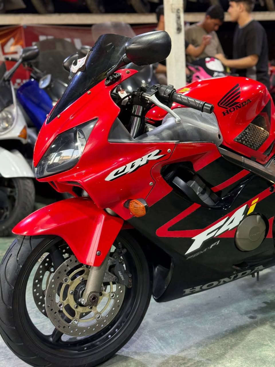 يا الله اللهم صلِ على محمد دراجه حاويه نازله من معرض كلشي وكلاشي كفاله عامه  العنوان ديالى بعقوبه ***********
