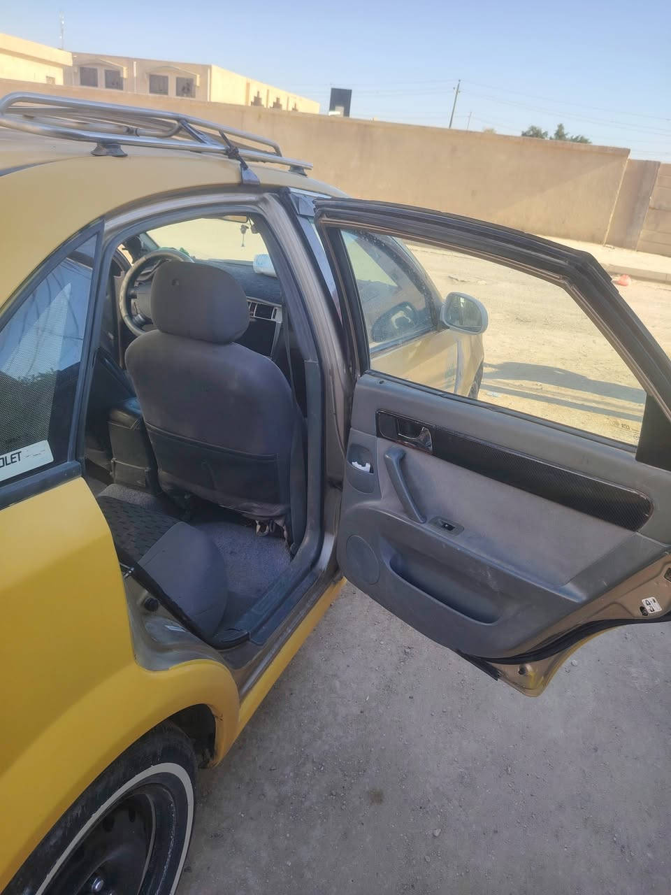 سلام عليكم سياره سازوكي فورنزه شكل ل اوبترا مكينه و كير مال اوبترا سياره مشروع وطني ضربت السياره جاملغ امامي بدون دواخل رقم السياره نجف نكليزي ب اسمي مكان السياره كربلاء السعر 55 وبيها مجال اتصل وبيك خير وتدلل رقم الهاتف ***********
