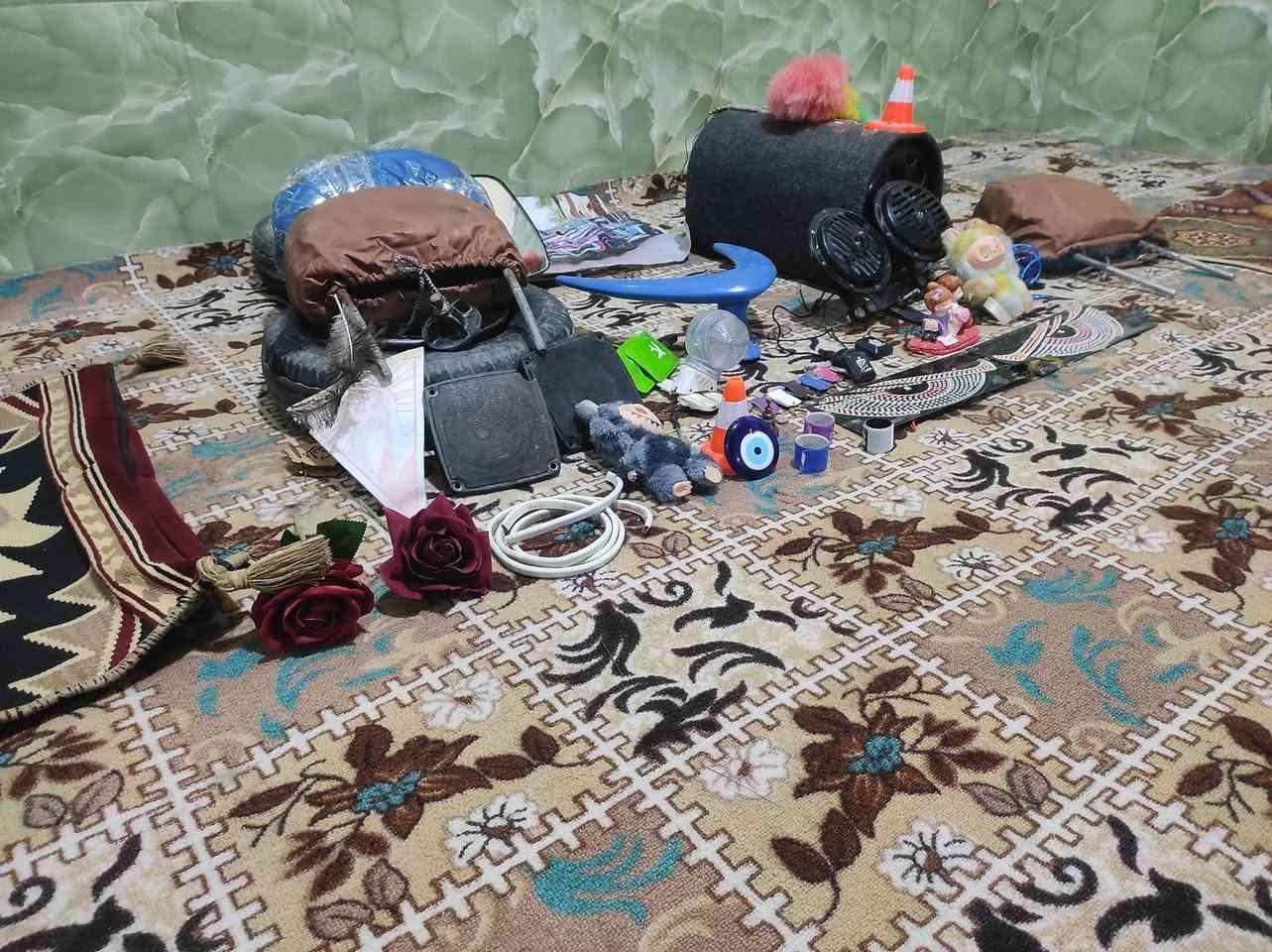 سلام عليكم جنبزت تكتك
مضخم شغال 
اضافة سماعات شغاله 
اضافة نشرت العيون شغاله
اضافة تاير ويل
اضافة تاير
اضافة تجوات 3 
اضافة هورنات بوش شغالت هنه وراسطتهن***********
