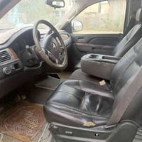 تاهو ٢٠١١سياره مكفوله من الضربه والتبديل اصل سلفر مصبوغه عام مكينه كير...