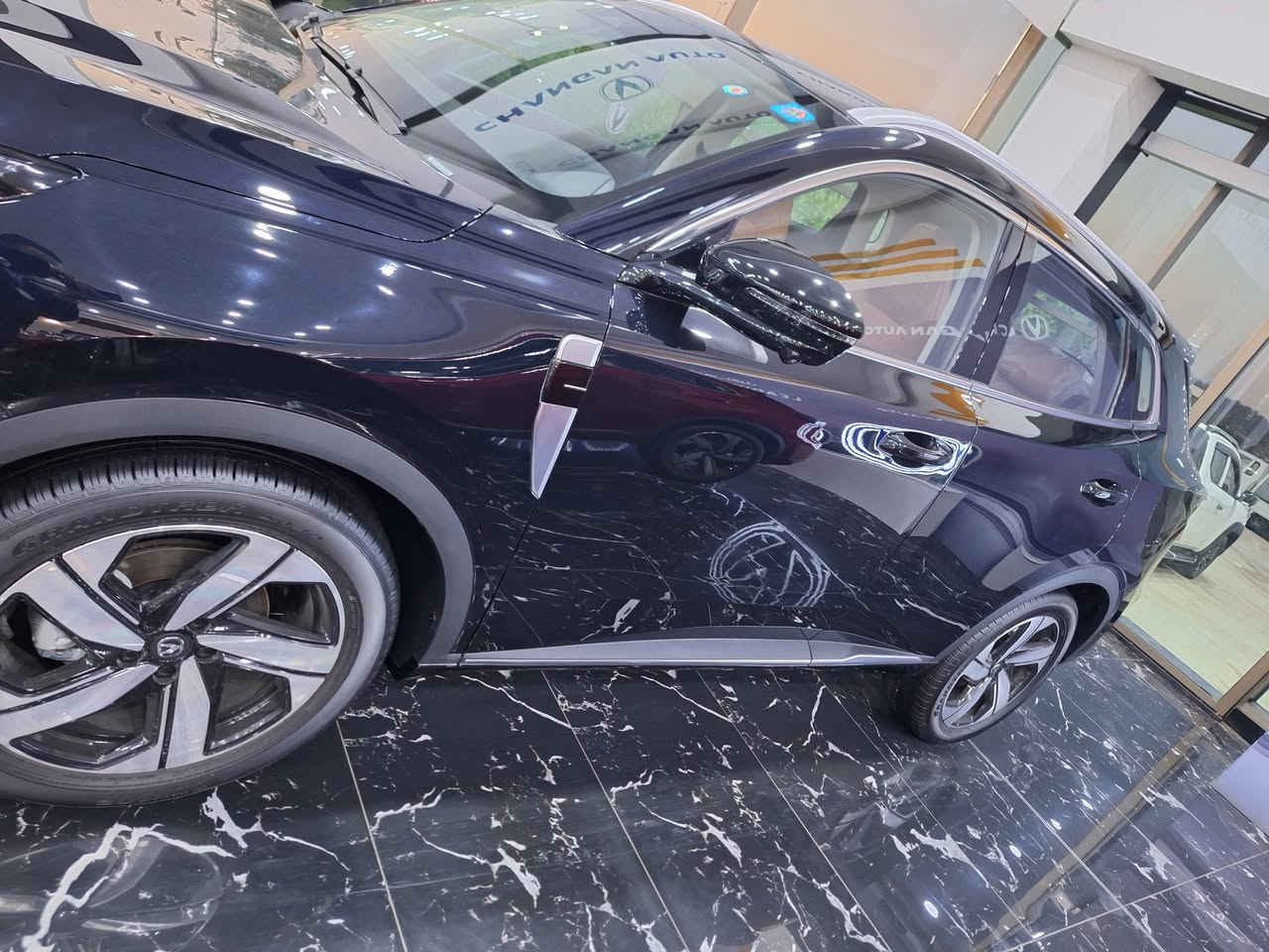 مستمرين بعروضنة ويا شركة شانجان البخيت للستفسار اكثر مستشار المبيعات علي ضياء ***********
