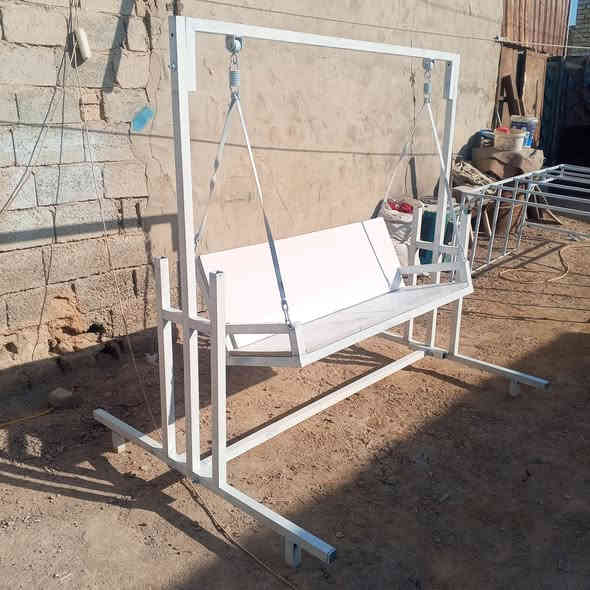 مرجوحه جديده تسگام بدون استعمال بوري ثقيل انج ونص مليم ونص تتحمل وزن 150 كيلو 3نفرات تتفصخ وتنشد سهله بالفتح والنقل 
العنوان كوفه علوة الفحل 
السعر 180
الاتصال ***********
