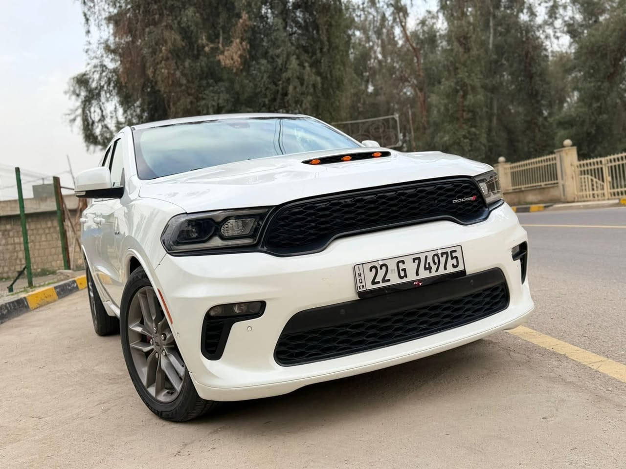 سلام عليكم 
دورنكو 2021 ارتي ماكس فول واحد ع واحد  فتحه وغرفه كنتاره وحساسات امامي خلفي. و ما يحتاج اذكر موصفات هي فول ومعروفه وصورها وضحه م
سياره تقريرها  كلين  جت من امريكا بيها جملغ وباب كلير فقط لا معجون ولا دواخل ولا اريرباك 
ماشيه 81. استخدام شخصي 
صوتها حلو دبلت دبات سود اصليه بلديه 
سياره ستوك ع وضع الشركه 
وجاهزه ما تحتاج اي مصرف 
تيراتها جديده صدرها جديد 
رقم اربيل 
هزه فحص كلو حاضر 
تحويل او وكاله اني حاضر 
مكانها موصل 
سعرها 298 وبيها مجال بسيط 
*********** 
واتس اب ***********
