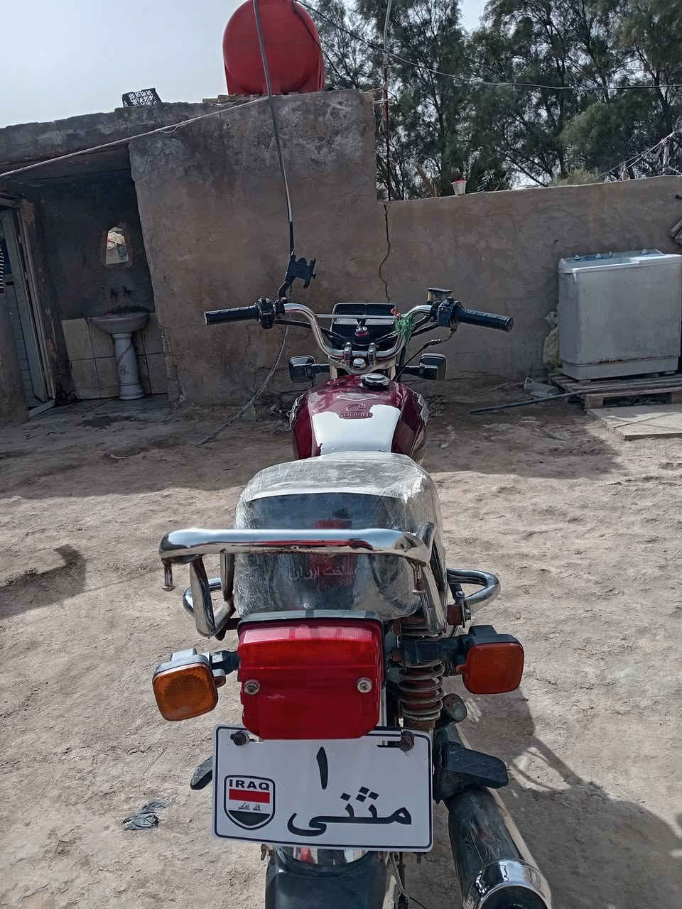 سلام عليكم دراجه للبيع موديل ٢٢ كفاله عامه أوراق سعر ٥٥٠ بيه مجال مكان بابل لحمزه الغربي للاستفسار ***********
