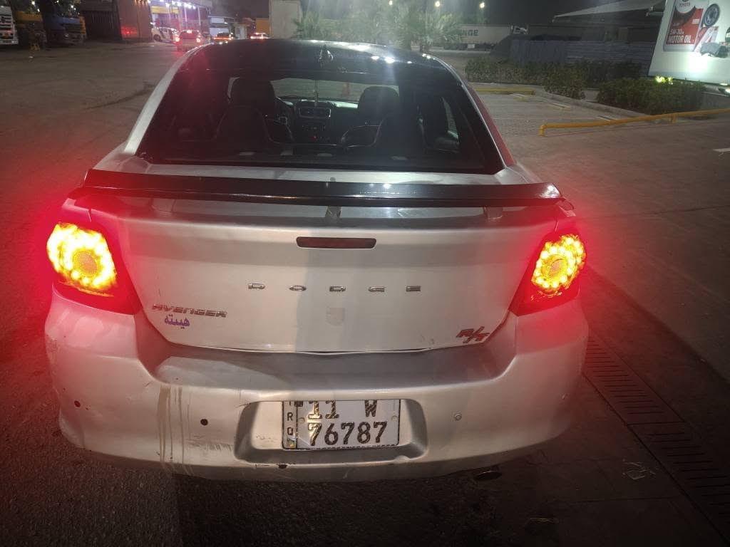 السلام عليكم افنجر اوتماتيك موديل 2012 محرك 4 سلندر مكينه وكير جدد تبريد ثلج تخم تاير كهربائيات كلشي شغال غرفه نضيفه ريمون سنتر لوك السياره بيها مكانات صبغ اني ابيع حزام مكفوله من الضربه السعر 55 قفل بدون عمله مكاني بغداد السيديه تقاطع درويش رقمي *********** وبلعافيه عليه الياخذها بغداد, العراق
