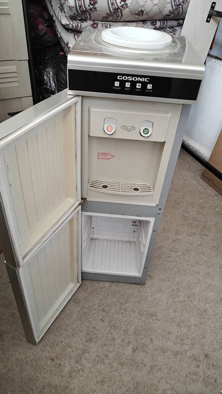 اغراض للبيع العنوان زركته تازه الاستفسار *********** بي واتساب أو مراسله الصفحه
