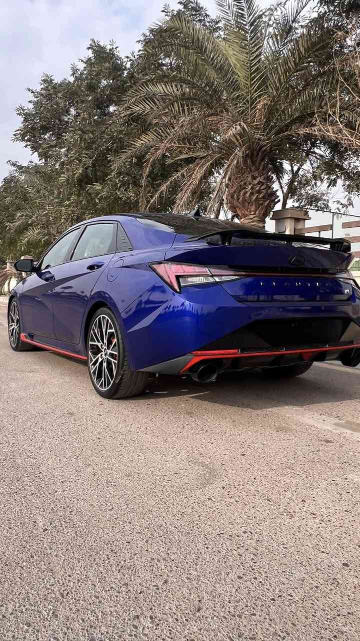 سلام عليكم 
الالنترا N وارد امريكي
محرك2000تيربو
فول مواصفات السيارة 
موديل2022 
ماشيه16 
حادثها مبدل بونيد ومصبوغ فقط 
السيارة مكفولة لغد وشاصي
بغداد الشعب شارع الصحه 
السعر ١٥٣ وبيها مجال بسيط
***********
