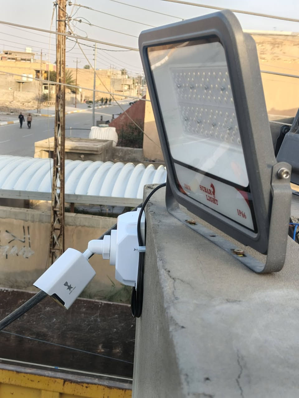 تم بعون الله تأمين موقع 
منطقة . ناحية كنعان  شارع الحولي القديم
#جودة_العمل... #سرعة_الانجاز... #اتقان_التنفيذ
-------------------------------------------
تفاصيل العمل و صيانة 
♦️كاميرات عدد 4 من ماركة داهواالعالمية دقة 2 ميكا
♦️ تقنية التصوير الملون ليلاً ونهاراً full color صورة و صوت 
♦️ جهاز DVr 4 CH مع هارد خزن 500 كيكا 
♦️ طريقة تسليك الكيبلات (تري لاصق) كيبلات مخفية
♦️ تثبيت بوكسات للكاميرات الخارجية لحماية الفيش
-------------------------------------------
من اجل خلق مجتمع امن وذكي وللحد من الجرائم وعمليات السرقة وتوفير حماية للممتلكات الخاصة والعامة
               ((((في محافظة. ديالى ))))) 
مستعدين لتنصيب وصيانة كاميرات المراقبة في ( المنازل / المحال التجارية / الشركات / المدارس / المشاريع / المعامل / الدوائر الحكومية )
بوجود كادر هندسي وفني احترافي متخصص وبأسعار مناسبة

#اتقان_العمل... #سرعة_الانجاز... #اتقان_العمل

--------------------------------------
متمرسين علئ كافة انواع الكاميرات نظام ip + انلوك
( Dahua /Hikvision / Aswar / XVision / HiLook / Unv / Samsung / ACCU VISION )

خدماتنا تشمل :
1)تنصيب وبرمجة وصيانة كاميرات ip + انلوك
2)تنصيب وبرمجة وصيانة وتحديث  اجهزة NVR + DVR
3) برمجة ونصب الكاميرات المتحركة PTZ
4) برمجة َنصب كاميرات ال WiFi وربطها علئ الهاتف
5)نصب وبرمجة كاميرات التقاط ارقام السيارات ANPR
6) برمجة وادارة ستورجات الخزن  وسستمة المنظومات والمشاريع الكبيرة
7)تأسيس وتسليك وتفييش جميع انواع الكيبلات RG45 و BNC 

#اتقان_العمل... #سرعة_الانجاز... #اتقان_العمل

--------------------------------------
للتواصل معنا :
العنوان المكتب . ديالى بلدروز حي العصري  شارع حاتم القاضي 
فيس بوك : مكتب الرافدين للألكترونيات 
الهاتف : ***********
 #تنصيب_كامرات #كاميرات_مراقبة_منازل #كاميرات #كاميرات_المراقبة #كاميرات_متحركة #كاميرات #فني_كاميرات_مراقبة #dahua #dahuatechnology #dahuamena #hikvision #hikvisioncctv ##Aswar #unv
