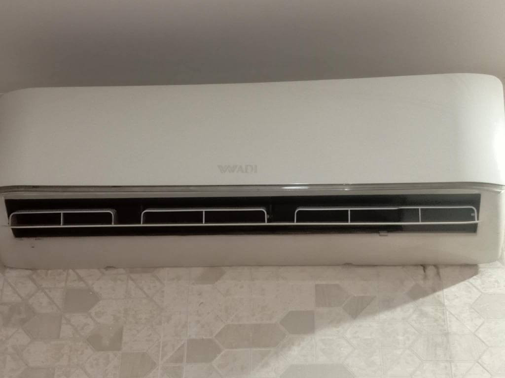 سبلت للبيع ب٣٥٠ وبي مجال استفسار وتساب ***********
