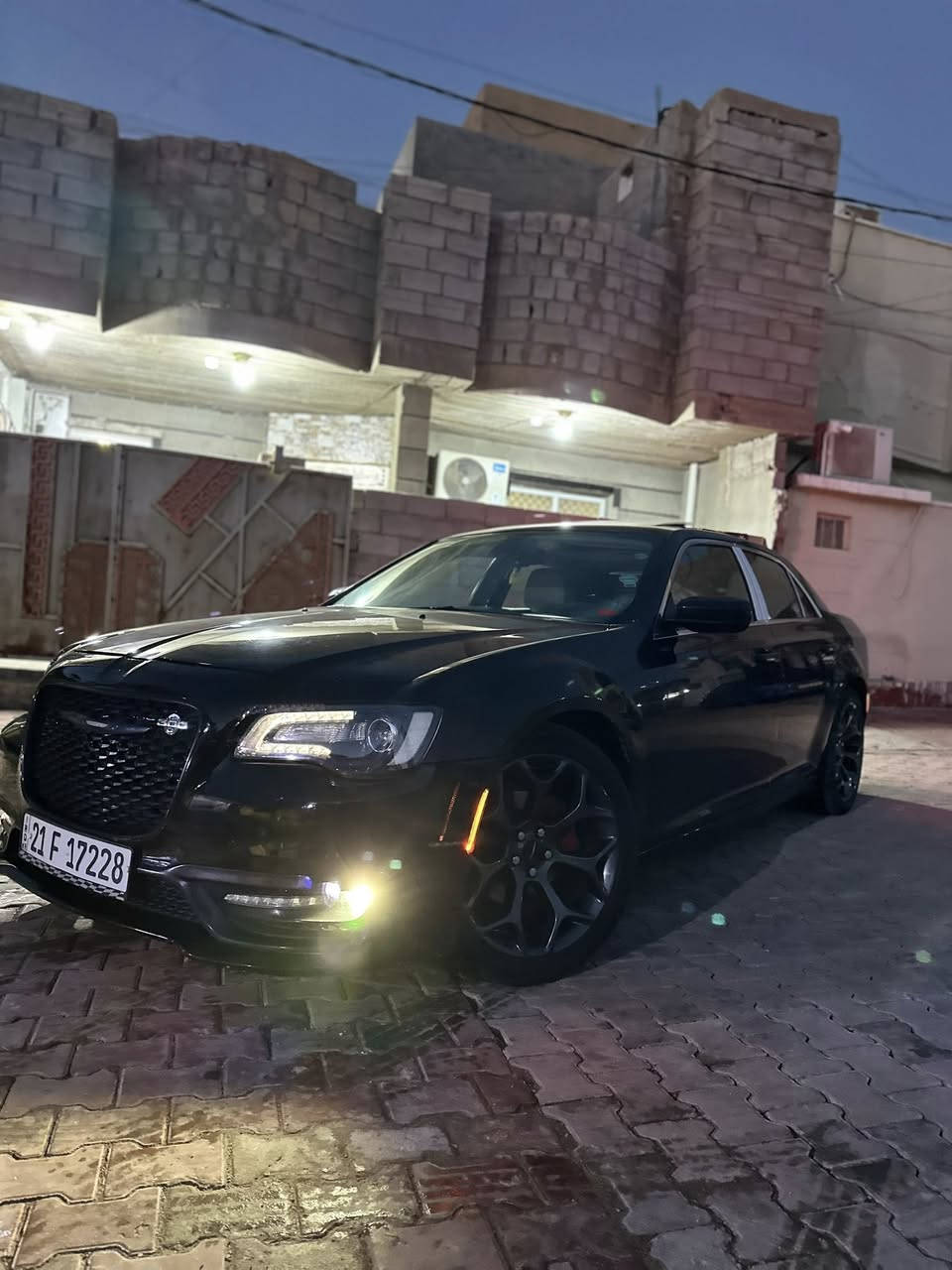 لسلام عليكم اوباما للبيع موديل 16 سياره فول موصفات بانوراما برده خلفيه سياره فول موصفات داخل ابيضّ ملكي وارد كندي سعر 185 وبيه مجال قليل لشراي سياره حلوه نضيفه الاستفسار اتصال على رقم ***********
