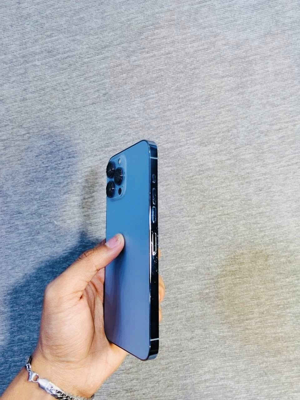 13pro max
بطاريه 94 

نظافه 90‎%‎ 

ذاكرة 256

جهاز جديد خدش مابي 

مشكلته فقط تخطي ايكلود 

كلشي شغال بي ما عدا السيم كارت لان تخطي

جهاز وتر بروڤ 

ما مفتوح ما مبدل بي شي شرط ١٠٠٪؜

جهاز بدون ملحقات نهائياً

تفحص وين ما يعجبك فقط تخطي الجهاز 

والصور امامكم 

السعر 400 قفل بدون عمله

متوفر توصيل 🚚 لجميع محافظات العراق


**إذا كنت صاحب هذا الإعلان وتريد حذفه لأي سبب، رجاءا أرسل رسالة إلى الدعم الفني**
