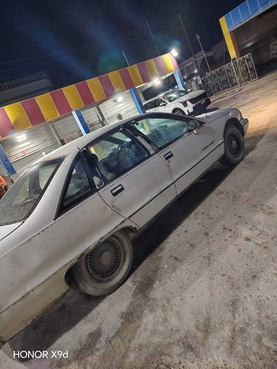 السلام عليكم من رخصات الدمن للبيع دولفين السياره  رقم مثنه السنويه 2027 راعيها جاري ايريد امداوار  مكينه 305 كير 700 مكفولات اترايك البغداد امشي ميتين تبريد ثلج  تخم تايار حداديه توني شادلها العنوان بصره سفان رقم الهاتف *********** السعر 30 اوبيها مجال حك الجيه
