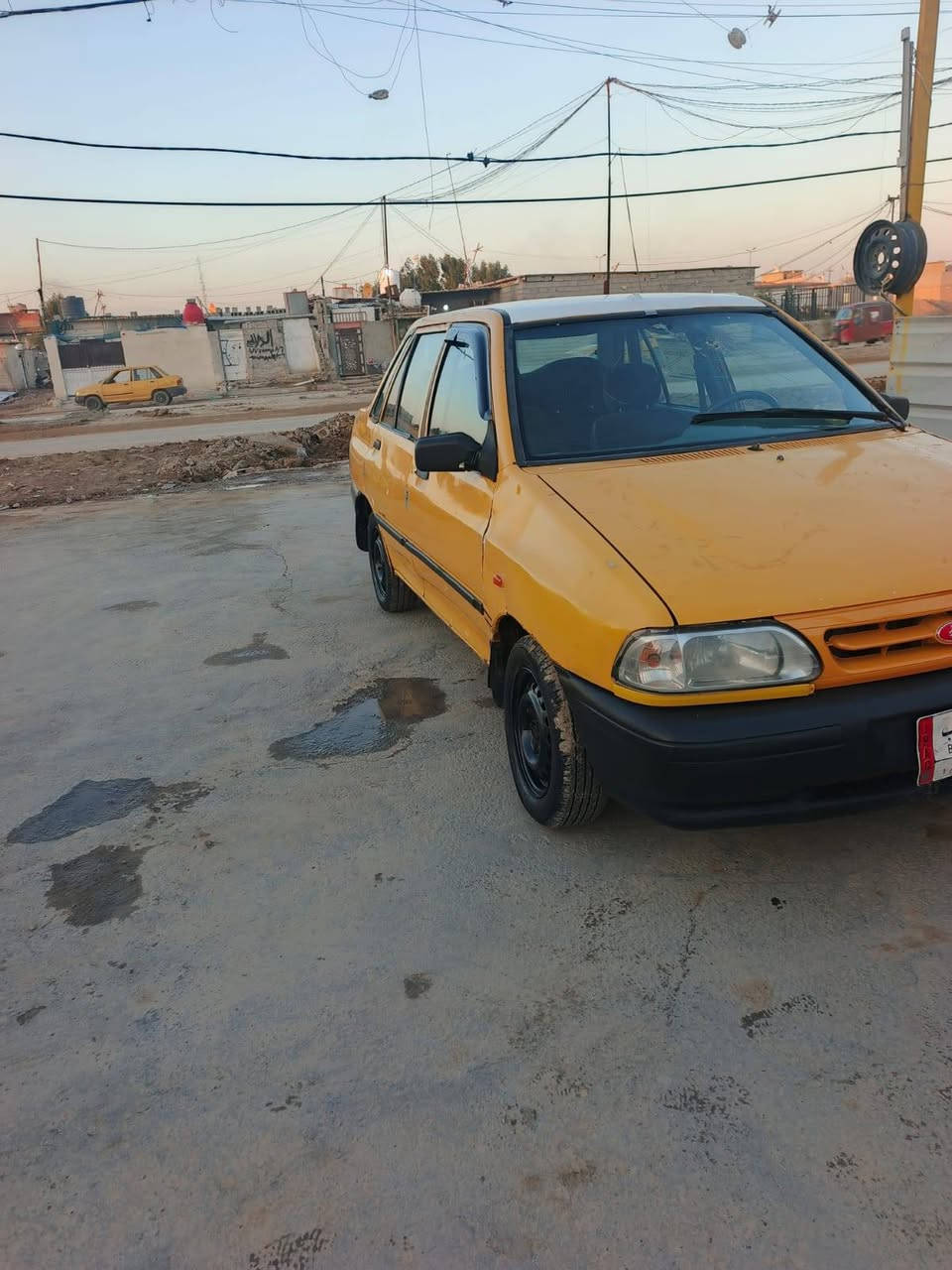 للبيع سابيه موديل١٢ مكينه وكير خير من الله مكفولات صدر خلفي أمامي جديد كهربايات كلها شغاله سياره جاهزه اي نقص مابيها ماواصل راعيها اتعهد سرقه وعشائر سنويه ضايعه بيها واجهيه مستمسكات شرعيها موجود السعر ١٤وبيها مجال العنوان بغداد الستفسار على رقم ***********
