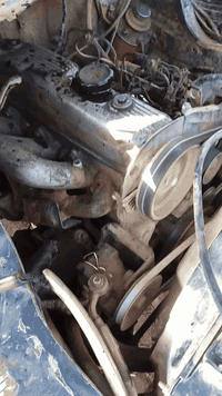 السلام عليكم سياره هوندا موديل 95 سياره ربسمي رقم الألماني  تريد تحويل تريد وكالة مكينه بيه تبخيرقليه بدون صرت دهن كير اكسن خير من الله باتري نوزلت بلكت حماومدك جديد  سنوي ساقطه 2019 تخم تاير جديد  بيع مكور بس حولك كلشي عليك  سعره 15 بيه مجال مكاني بغداد سبع قصور   رقمي ***********
